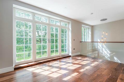 3 bedroom mews to rent, Bute Mews, Hampstead Garden Suburb, NW11