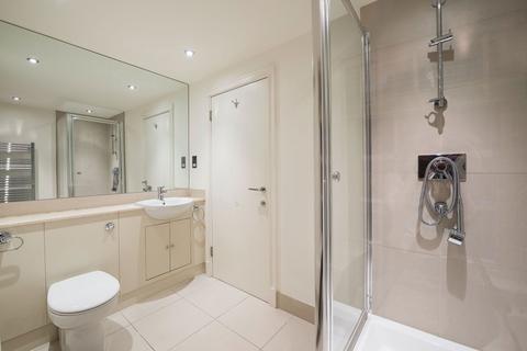 2 bedroom apartment to rent, Fulham Road, London SW3