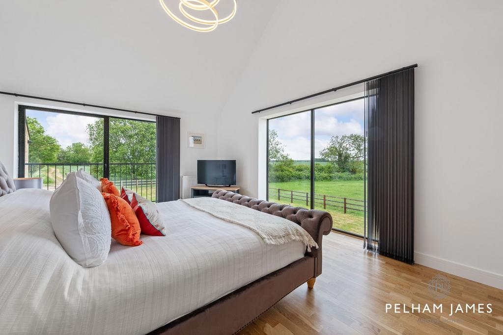 Principal Suite, Victoria House, Lenton