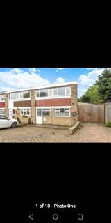 3 bedroom terraced house to rent, Gleneagles Close, Staines-upon-Thames, Surrey, TW19