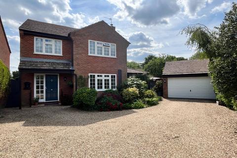 undefined, Cornerways, 71b Kilpin Green, North Crawley