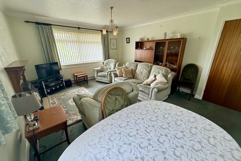 2 bedroom semi-detached bungalow for sale, Corn Hill, Conisbrough DN12