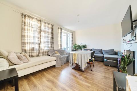 3 bedroom property for sale, Lordship Lane, London