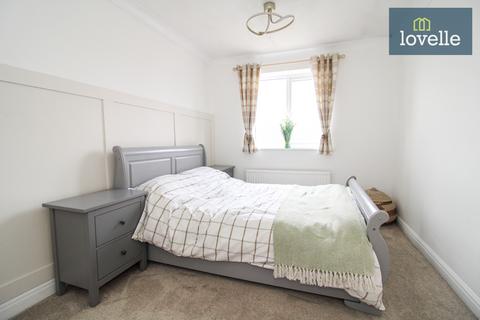 14 Fortuna Way, Grimsby, DN37 9SL
