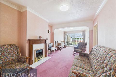 3 bedroom semi-detached house for sale, St. Margarets Road, Ware SG12