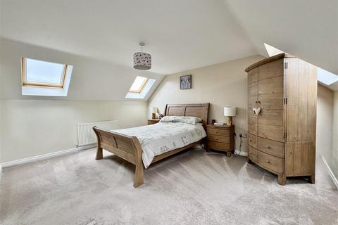 5 bedroom detached house for sale, Silverwood Road, Woolley Grange, Barnsley, S75 5RU