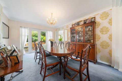 3 bedroom semi-detached bungalow for sale, The Grove, Edgware, HA8