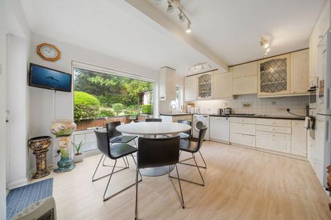 3 bedroom semi-detached bungalow for sale, The Grove, Edgware, HA8