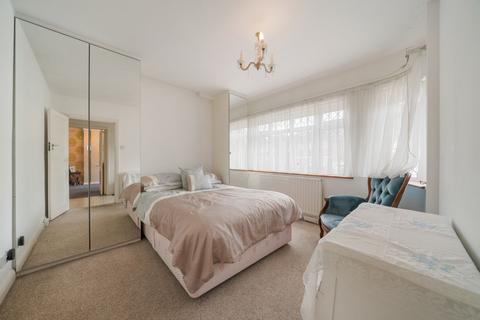 3 bedroom semi-detached bungalow for sale, The Grove, Edgware, HA8