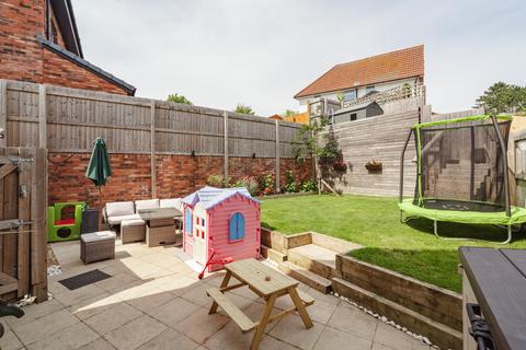 7 Antons Corner, Bristol, BS13 7DH