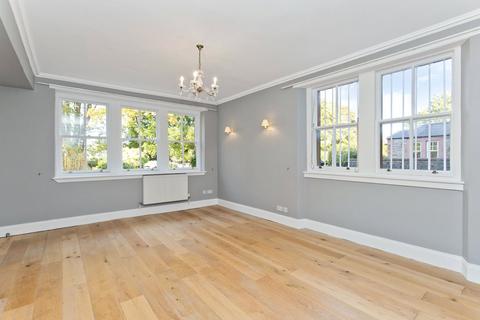 3 bedroom apartment to rent, Inverleith Place, Edinburgh, Midlothian