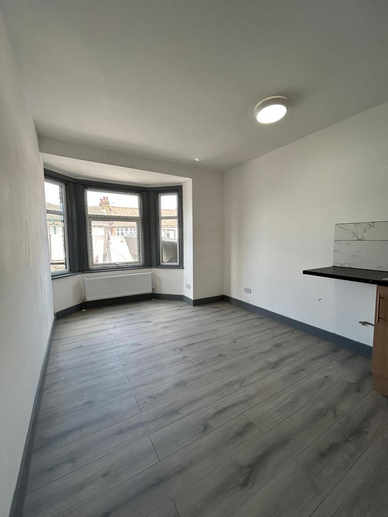 Kitchen/Living Room