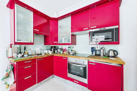 2 bedroom flat for sale, The Octagon, Brighton Marina Village, Brighton, BN2 5UU