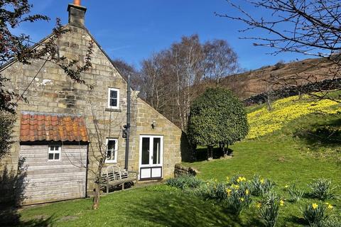 3 bedroom detached house for sale, Daleside East Road, Low Mill, York