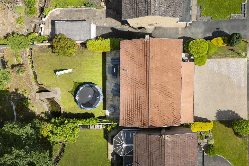 Bramleys Estate Agents - Cheviot Way - Mirfield (6