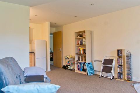 2 bedroom flat for sale, Birkby Close, Hamilton, Leicester, LE5