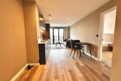 1 bedroom apartment for sale, Springwell Gardens, Whitehall Road, Leeds LS12