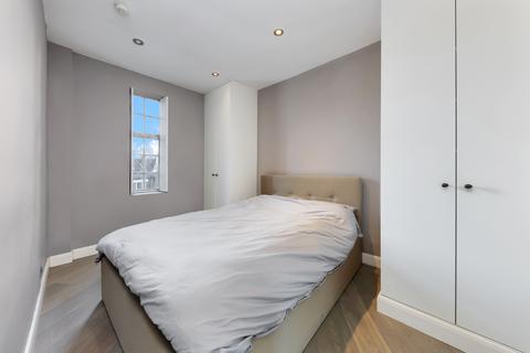 Flat 12, Astral House Regency Place, London, SW1P 2EA