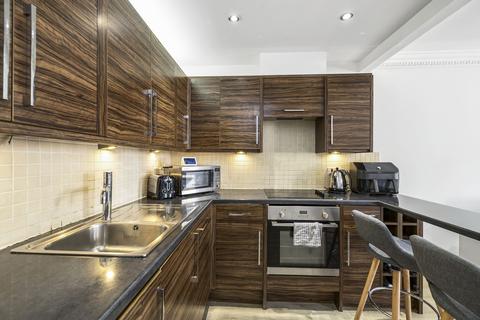 51/4 Caledonian Crescent, Edinburgh, EH11 2AT