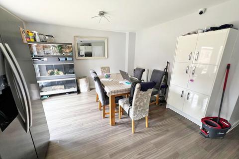 4 bedroom detached house for sale, Saunders Drive, Coalville, LE67 4ER