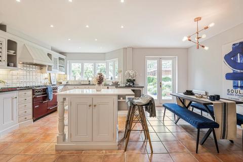 5 bedroom detached house for sale, Woodlands Road, Harpsden, Henley-on-Thames, Oxfordshire, RG9