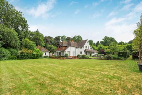 5 bedroom detached house for sale, Woodlands Road, Harpsden, Henley-on-Thames, Oxfordshire, RG9