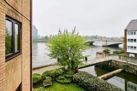 2 bedroom apartment to rent, Carrara Wharf, Fulham, SW6