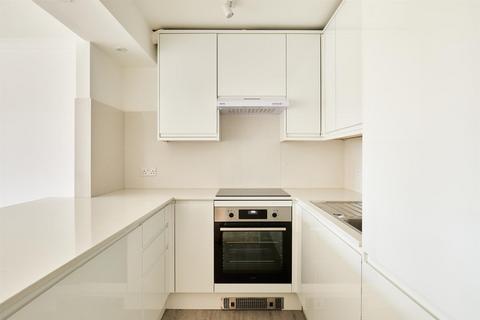 2 bedroom apartment to rent, Carrara Wharf, Fulham, SW6