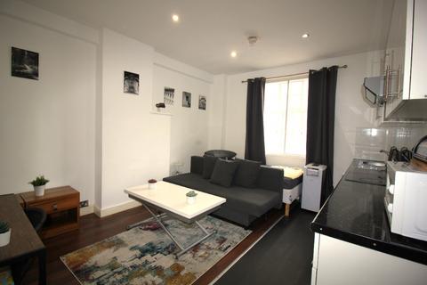 1 bedroom flat for sale, Sussex Gardens, Paddington, W2