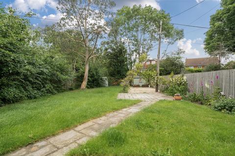3 bedroom semi-detached house for sale, The Meadows, Biddenden