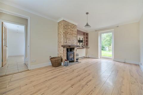 3 bedroom semi-detached house for sale, The Meadows, Biddenden