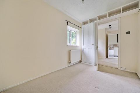 3 bedroom semi-detached house for sale, The Meadows, Biddenden