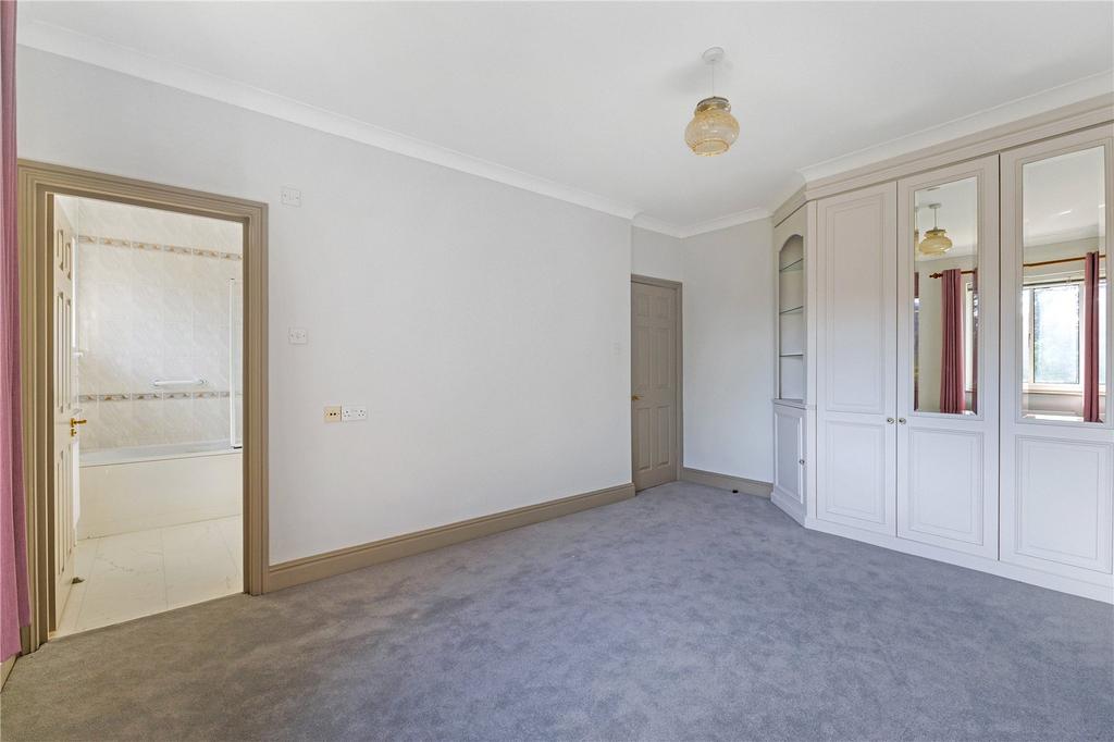Main Bedroom
