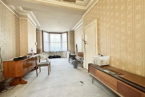 3 bedroom terraced house for sale, Woodhouse Grove, Manor Park, E12