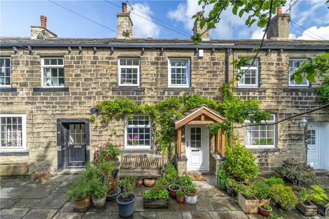 11 Providence Row, Baildon, Shipley, BD17 6LA