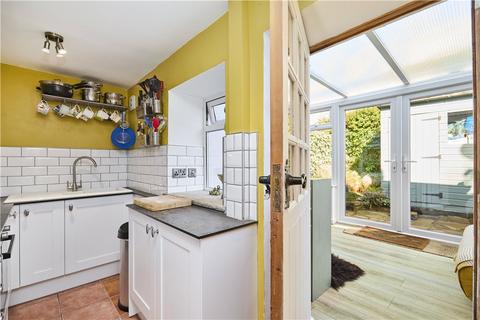 11 Providence Row, Baildon, Shipley, BD17 6LA