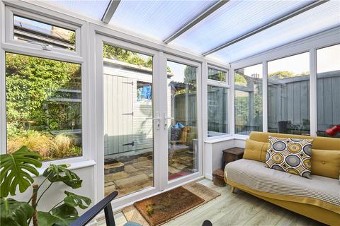 11 Providence Row, Baildon, Shipley, BD17 6LA