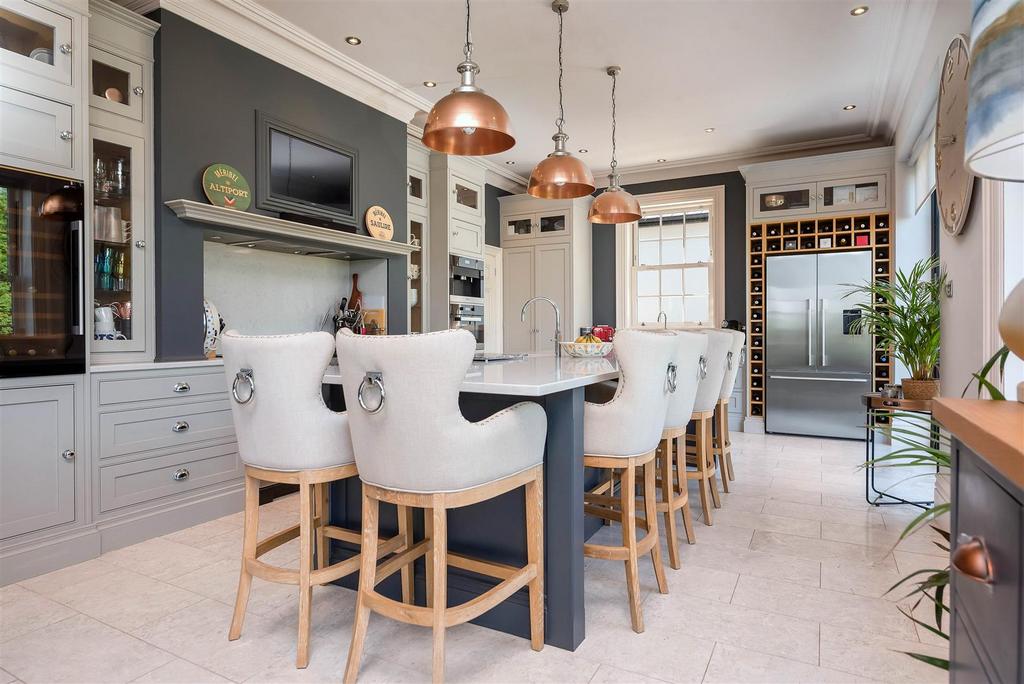 Living dining kitchen
