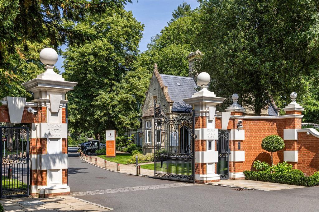Main Gate