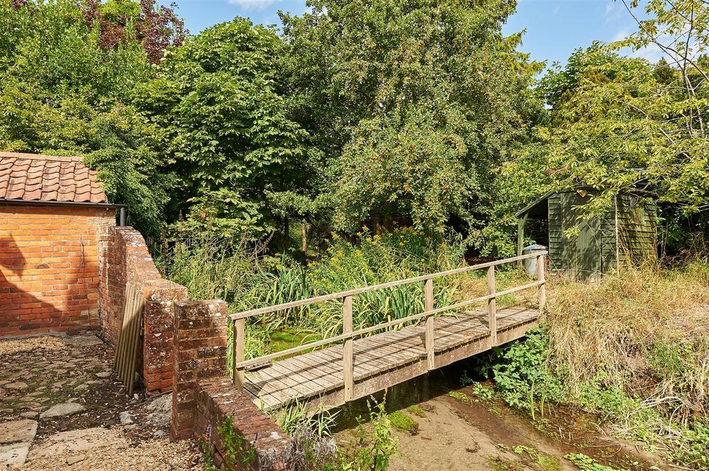 Bridge House-6.jpg