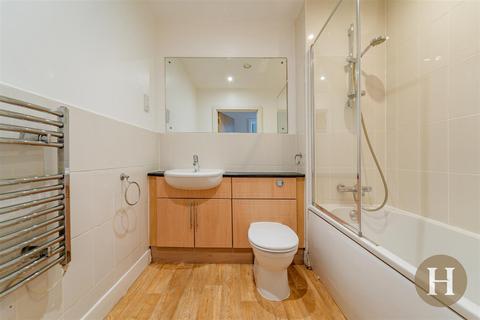2 bedroom apartment for sale, Harborne Central, High Street, Harborne, Birmingham, B17