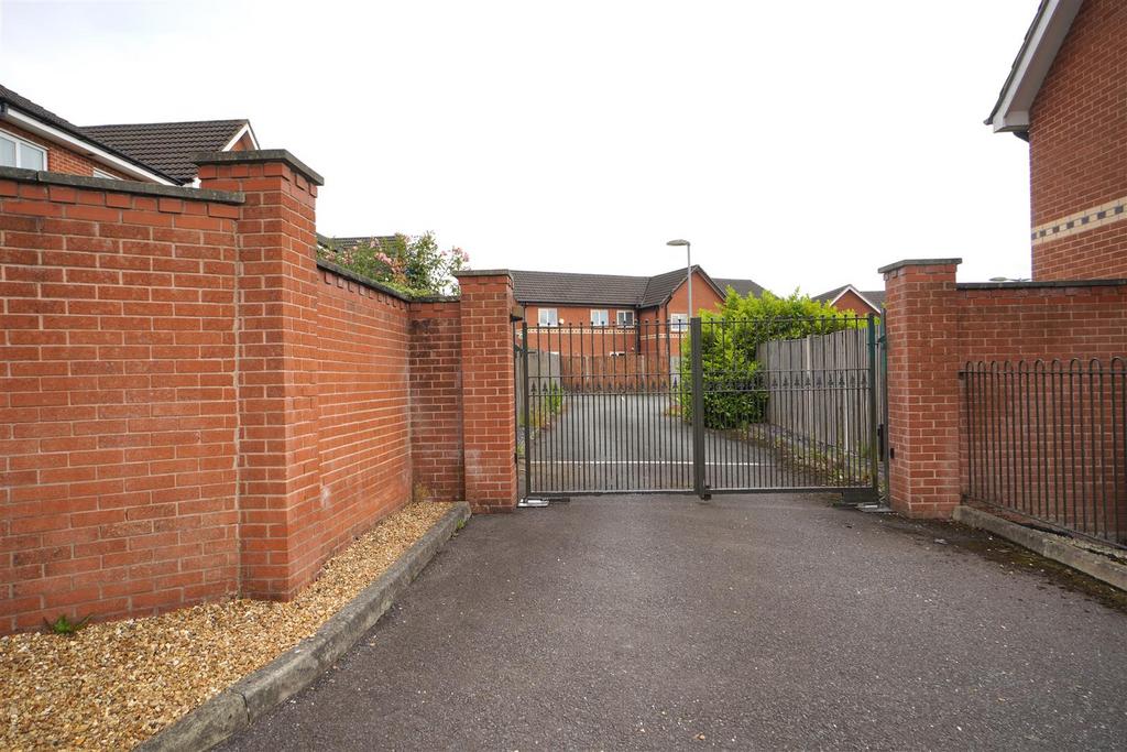 Gates.jpg