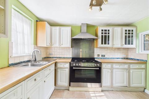 57 Coronation Road, Callington, PL17 7BX