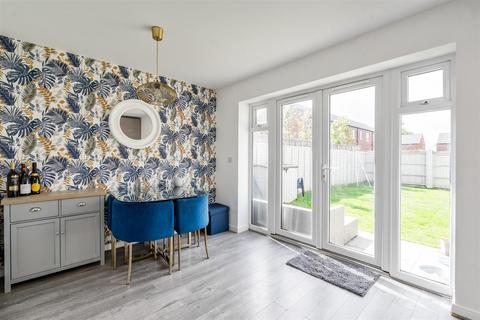 28 Dewberry Road, Tidbury Green, Solihull, B90 1UJ