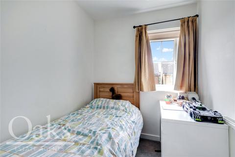 8 Cranesbill Close, London, SW16 5QL