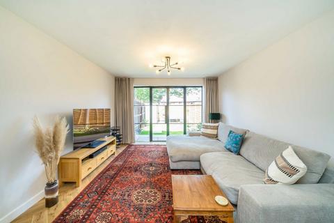 undefined, Abingdon Close, London SW19