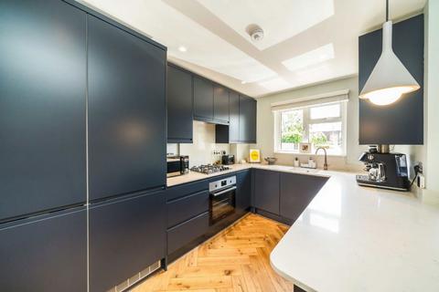 undefined, Abingdon Close, London SW19