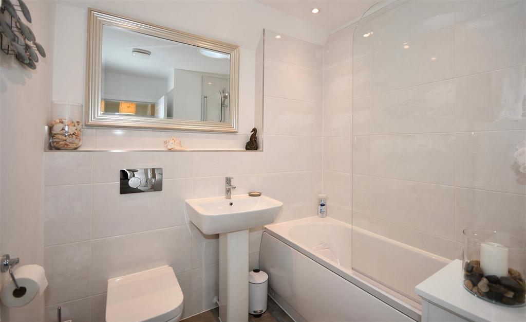 Family bathroom