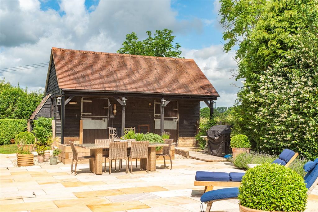 Stables/Patio
