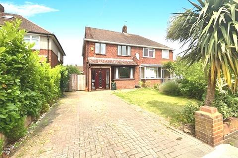 4 bedroom semi-detached house to rent, Elgin Avenue, Ashford, Surrey, TW15